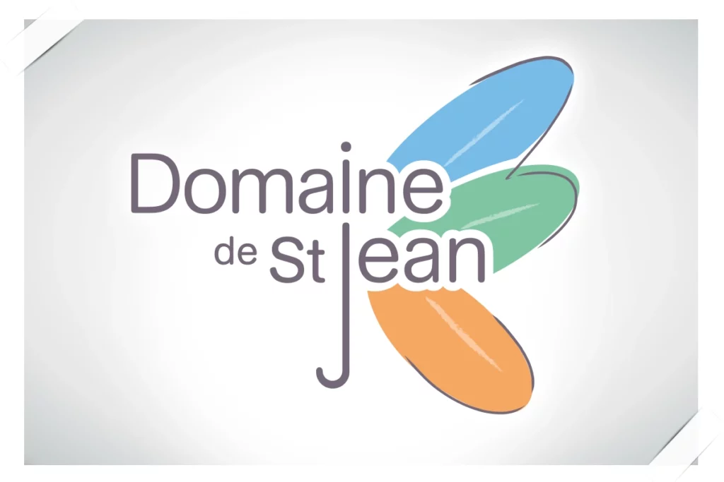Logo pour un domaine de cabanes dans les arbres